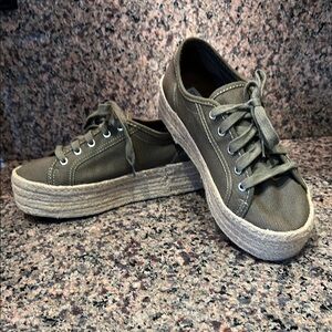 Steve Madden Olive Espadrille Sneakers